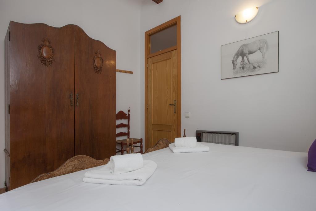 Maritim Apartments Valensiya Oda fotoğraf