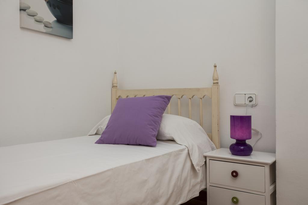 Maritim Apartments Valensiya Oda fotoğraf